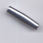 Kunststoffröhrchen galvanisiert silberfarben matt ca. 30x8 mm, Lochung ca. 3mm - Ausverkaufsartikel, Abgabe nur solange Vorrat reicht