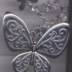Metallanhänger Schmetterling groß und klein mit Glasschliffperlen
