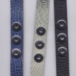 Armband aus Kunstleder Double Beads EasyButton grau mit Schlangenmuster 24 x 2,5 cm, verstellbar von 19,5 - 21,5 cm - Ausverkauf, Abgabe nur solange Vorrat reicht
