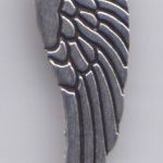 Metallanhänger Flügel antikplatinfarben