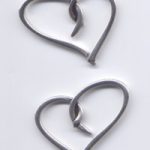 Metallzwischenteil Herz altplatinfarben - 27 mm x 34 mm