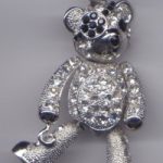 Big-Charm Piratenbär mit flexiblen Körperteilen mit Straß - 70 x 34 mm