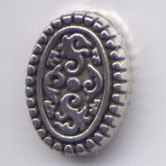 Metalleffektperle Medaillon 24 x 17 mm, aus galvanisiertem Kunststoff - Ausverkaufsartikel, Abgabe nur solange Vorrat reicht