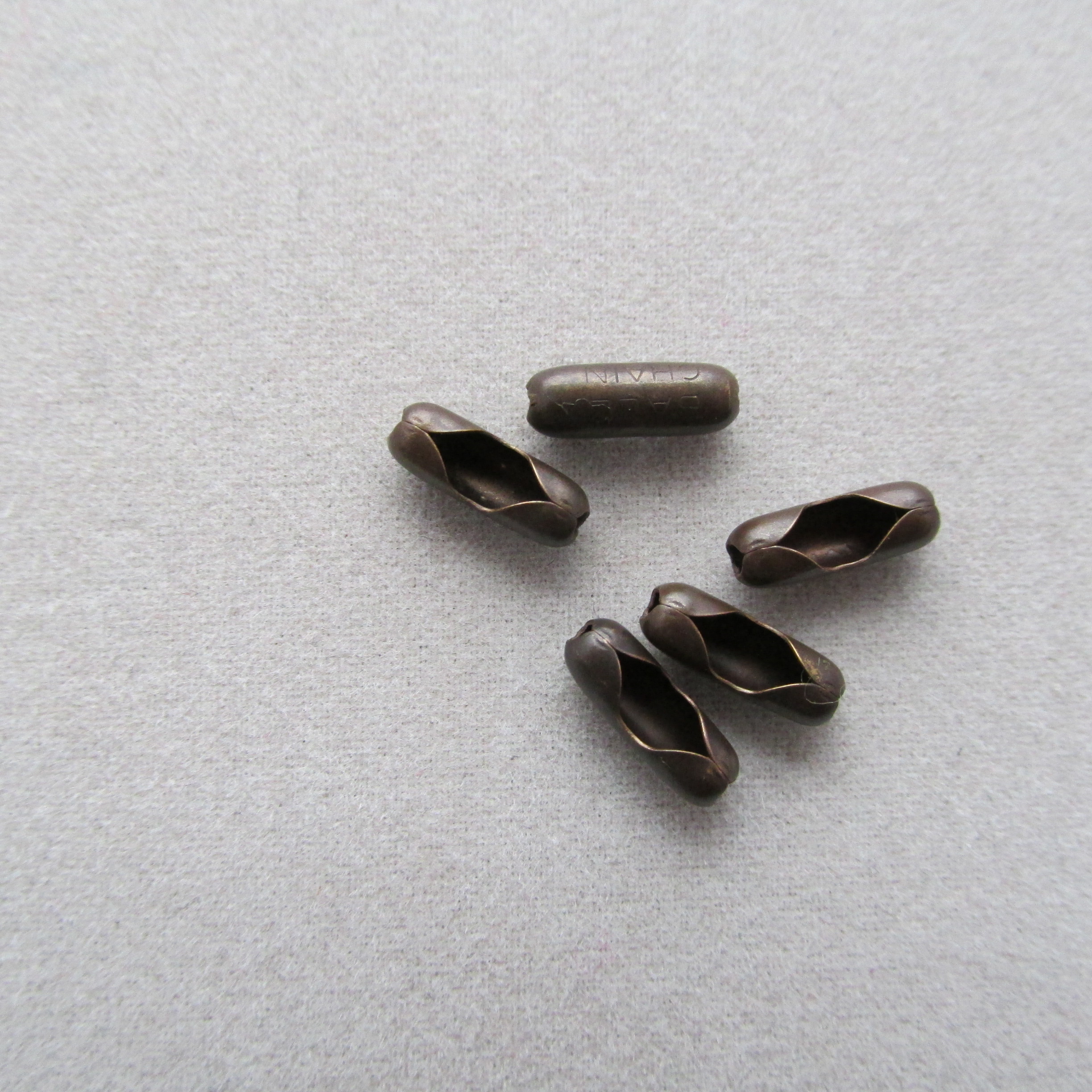 Kugelkettenverbinder altmessingfarben passend für Kugelkette 2,4 mm