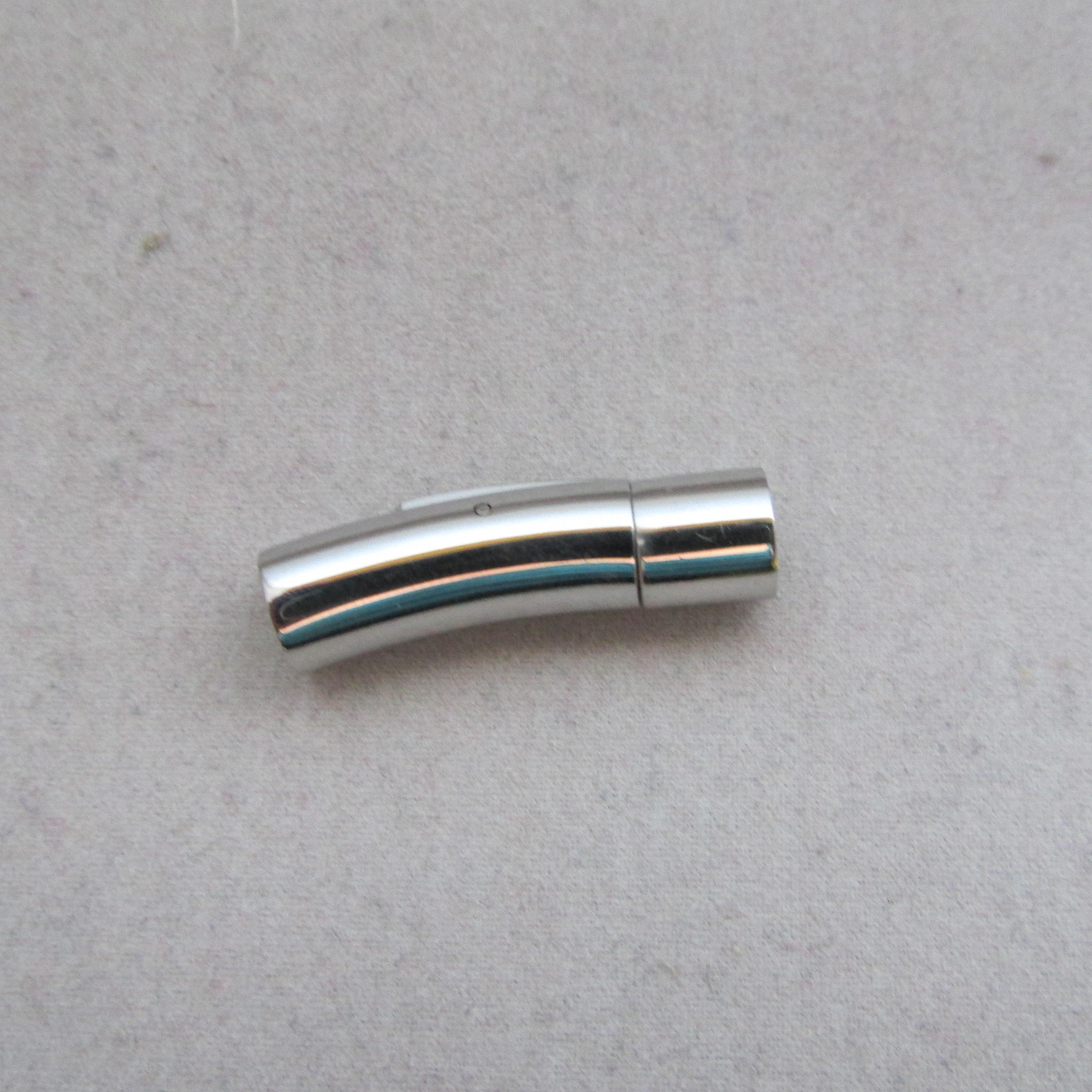 Klickverschluss aus Edelstahl silberfarben Innendurchmesser 6 mm