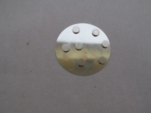 Magnete rund 2 x 10 mm, 12 St. auf Platte