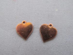 Kupfer Hänger Herz 16 x 15 mm- 2 St.- Ausverkaufsartikel, Abgabe nur solange Vorrat reicht