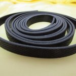 Kunstlederband flach mit Prägung 10 mm x 1 m