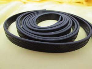 Kunstlederband flach mit Prägung 10 mm x 1 m