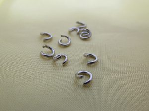 Ringel 5x 0,6 mm aus Edelstahl - 10 St.