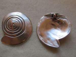 Metallanhänger Schnecke altplatinfarben ca. 50 cm