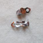 Ohrclip aus Edelstahl mit Klebeplatte 8 mm - 2 St.