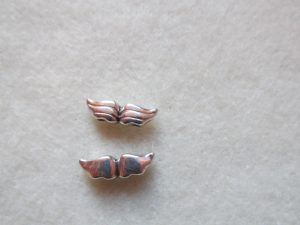 Metallflügel altplatinfarben 20 x 6 mm - 2 St.